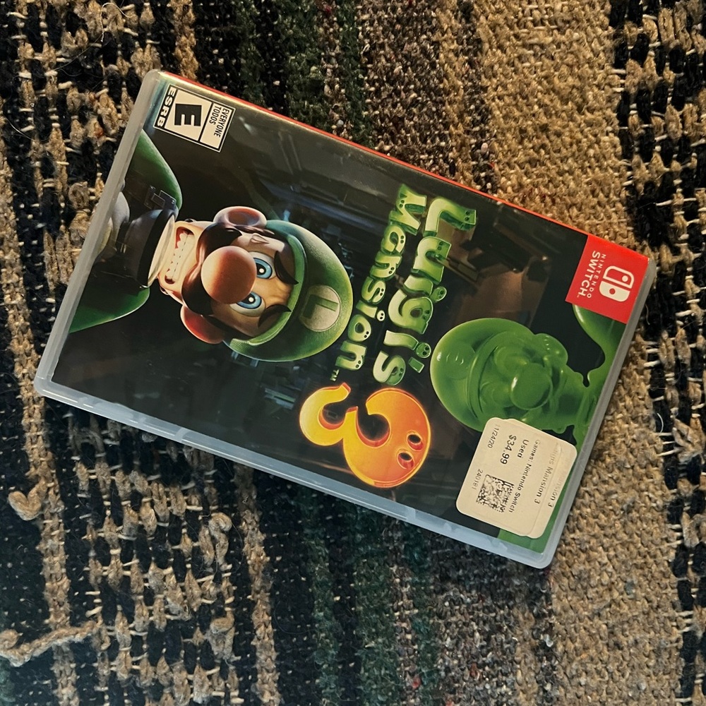 Nintendo switch game Luigi’s Mansion